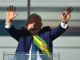 Documentário sobre presidente Lula é ovacionado em Cannes